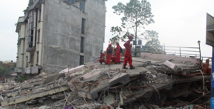 AKUT, Nepal'de yardıma koştu - Resim: 4