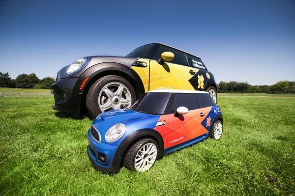 Mini MINI'ler, olimpiyata yardım ediyor - Resim: 4