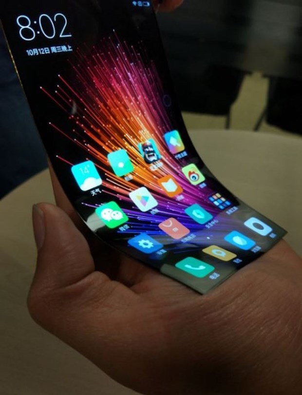Bükülebilir akıllı telefon göründü - Resim: 4
