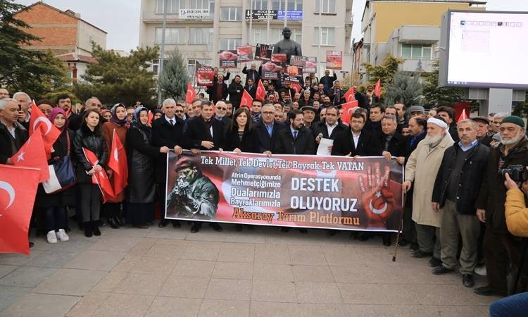 Zeytin Dalı Harekatı'na bayraklı destek - Resim: 3