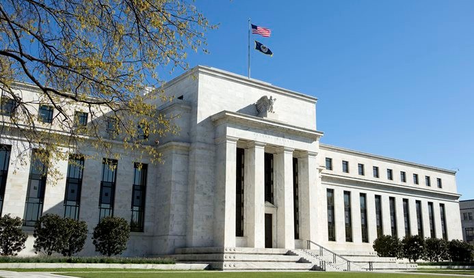 Fed 25 baz puan faiz artışına gitti