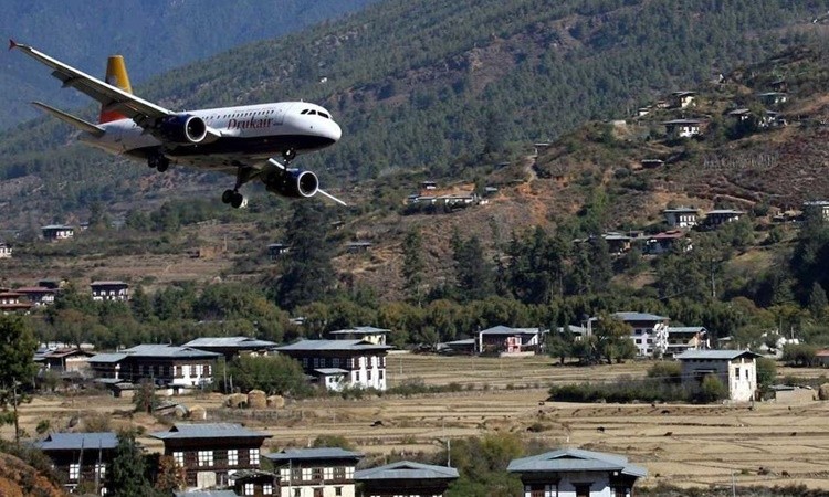 Dünyanın en korkunç havaalanı pistleri - Resim: 3