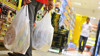 Plastik poşet yerine bez çanta satan marketlere yaptırım