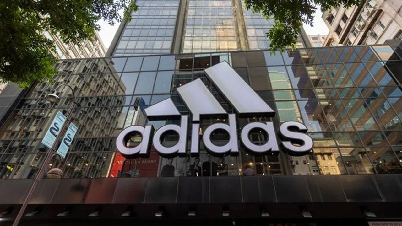 Adidas'ta müşteri bilgileri çalındı: Şirket detayları açıkladı