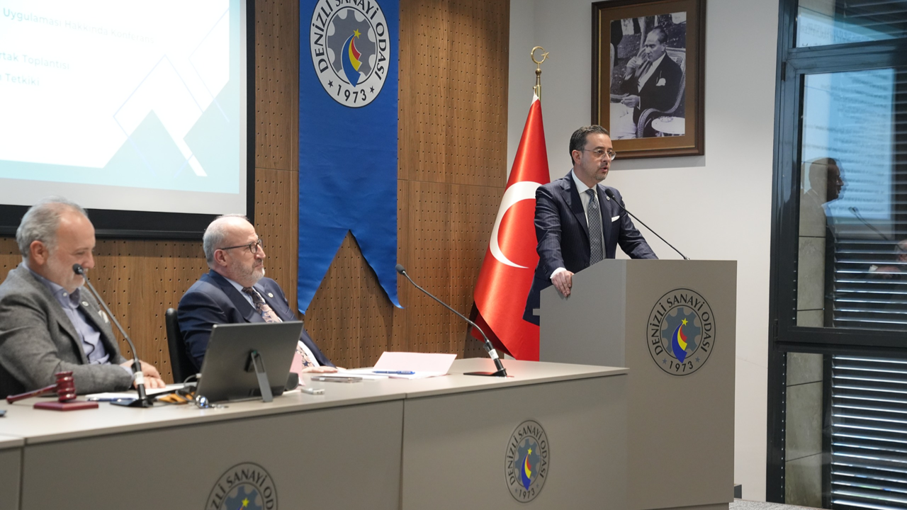 Selim Kasapoğlu: "Üretimi destekleyen politikaların acil olarak uygulanması gerekiyor"