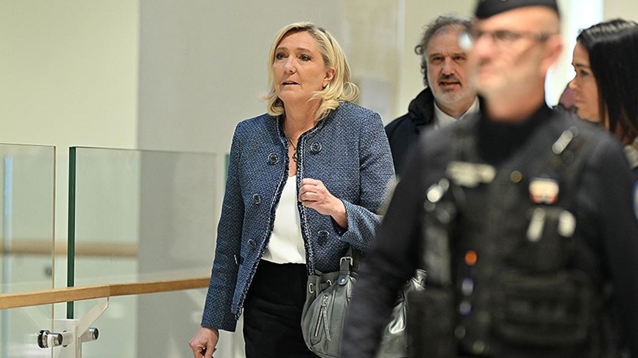 Le Pen yolsuzluktan suçlu bulundu: 2027 seçimleri tehlikede