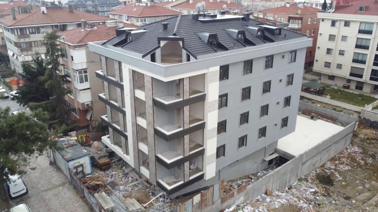 'Yarısı Bizden' kampanyası ile riskli yapılar dönüşüyor