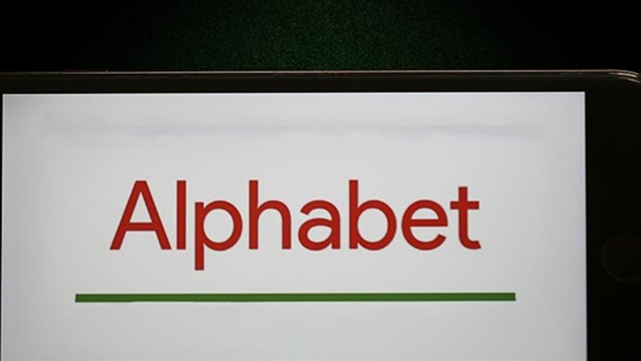 Apple Başkanı'nın açıklamaları Alphabet hisselerini dibe çaktı