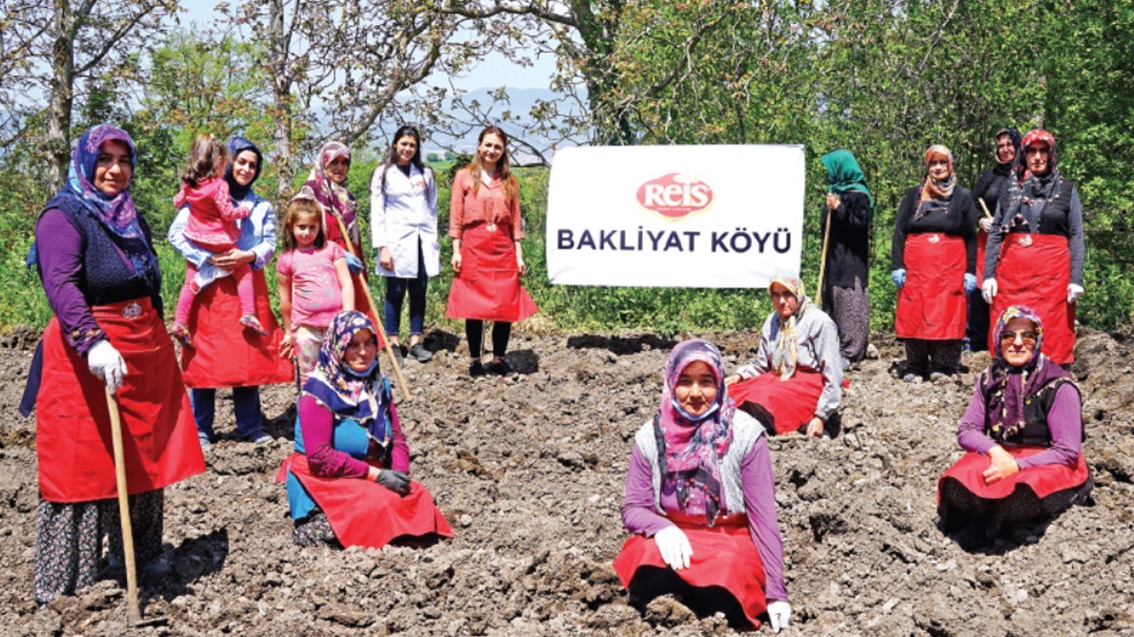 “Toprağın ve tarımın geleceği çiftçilerimizdir”