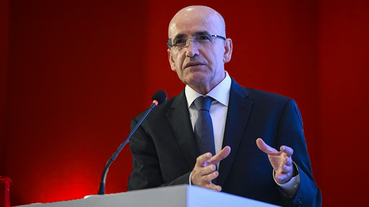 Bakan Şimşek: Cari açığın milli gelire oranını OVP tahminimizin altında bekliyoruz