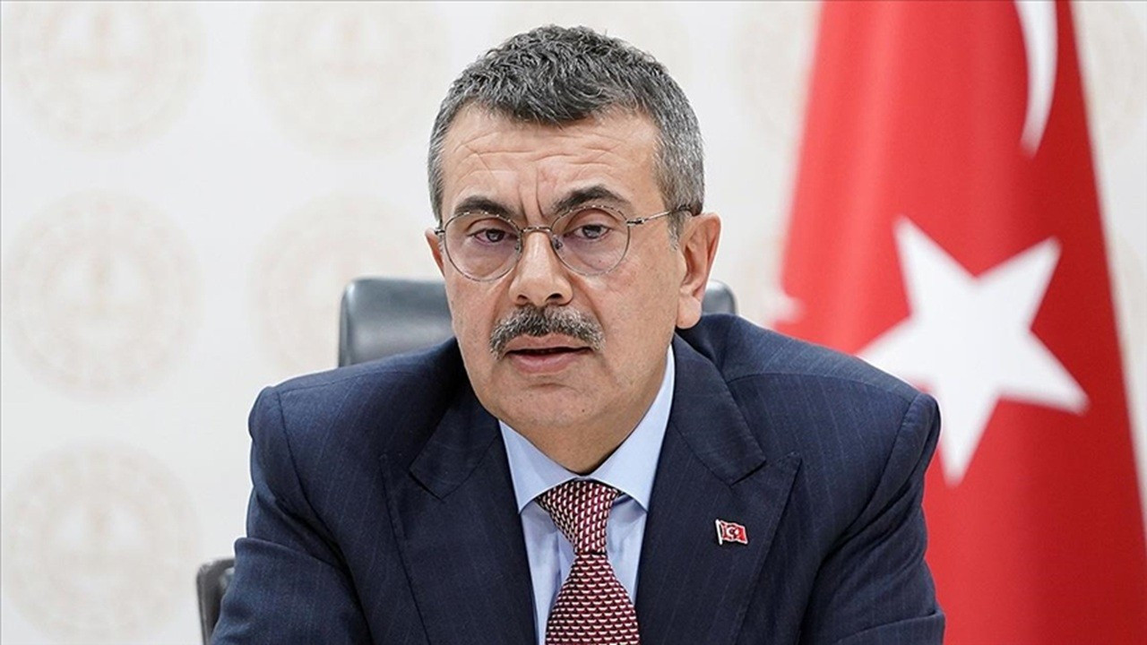 17. MEB Robot Yarışması’nda konuşan Bakan Tekin: Okullar beceri geliştirme alanına dönüşmeli