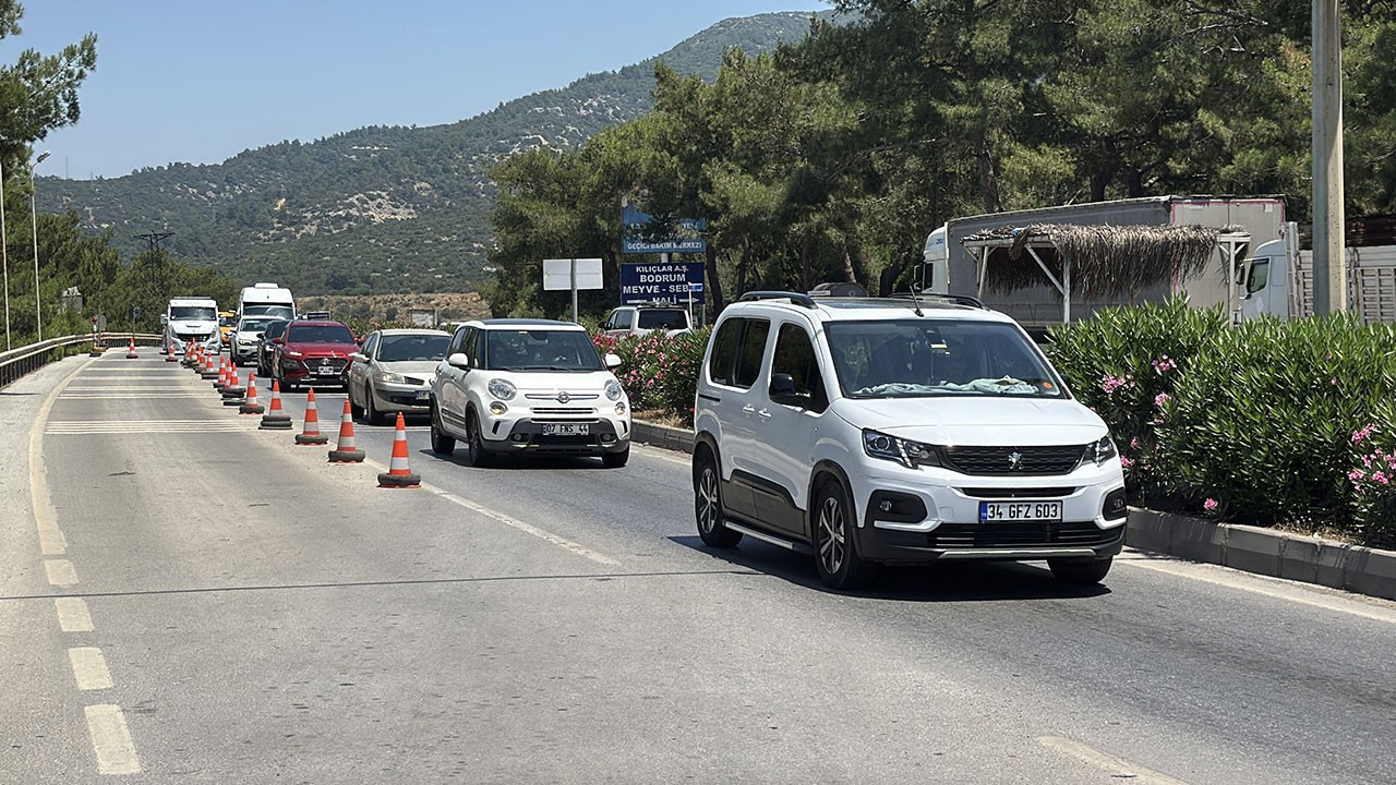 Bodrum’da bayram yoğunluğu: 50 bin araç giriş yaptı