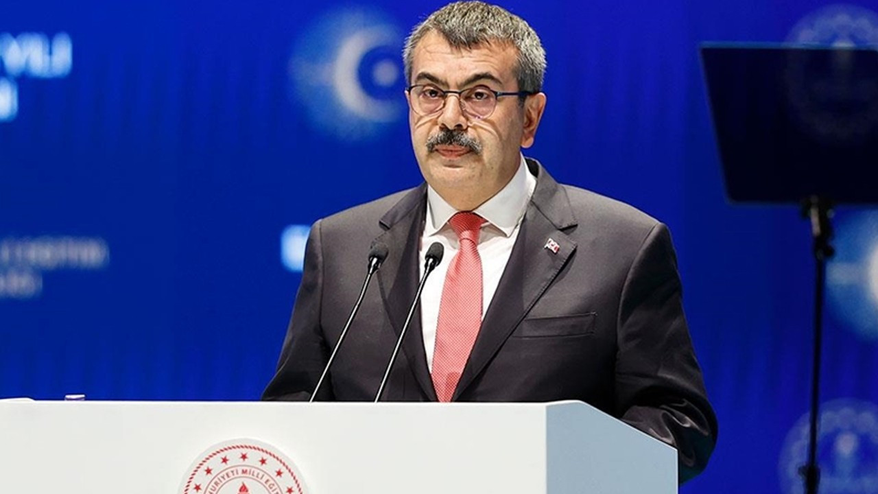 Milli Eğitim Bakanı Tekin, LGS'ye girecek öğrencilere başarı diledi