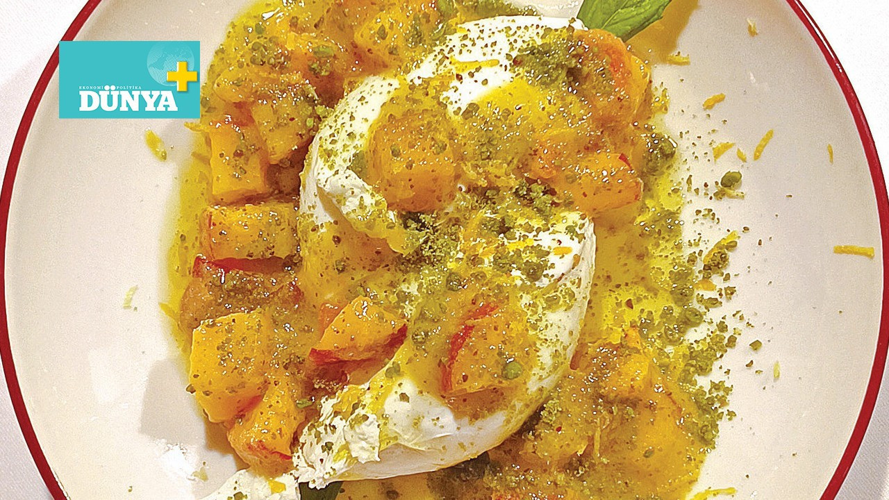 Yazın ruhunu masaya getirdiler