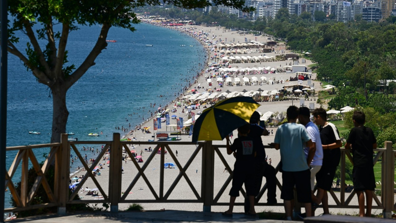 Meteoroloji uyardı! Bazı bölgelerde sıcaklık 40 dereceye yaklaşacak | 1 TEMMUZ HAVA DURUMU, Bugün hava nasıl olacak? İstanbul Ankara İzmir hava durumu