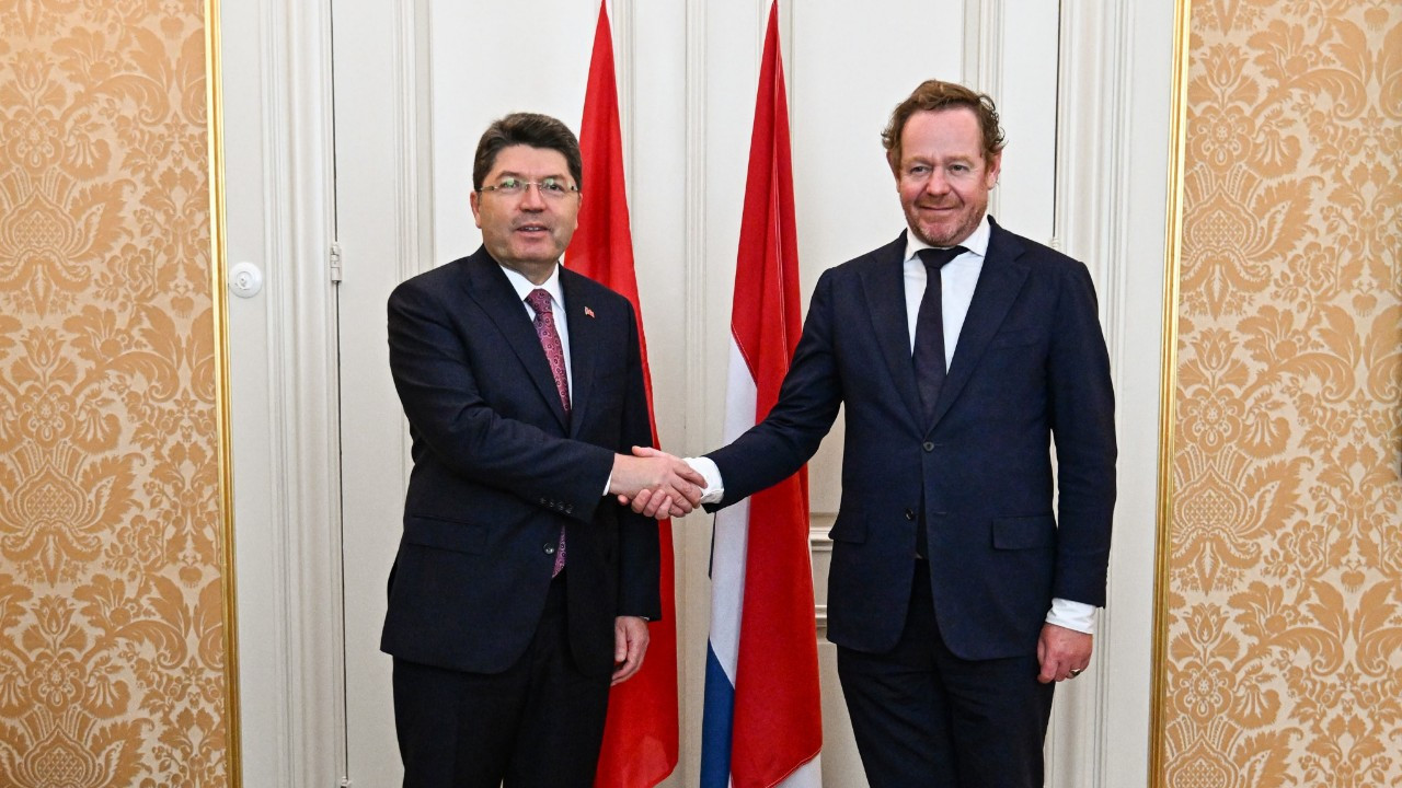 Adalet Bakanı Tunç'tan Hollanda’da kritik temaslar