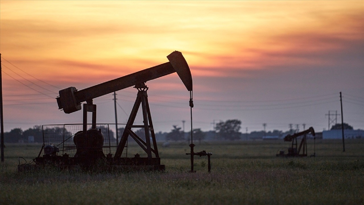 Brent petrolün varili 68,11 dolardan işlem görüyor Brent petrolün varili 68,11 dolardan işlem görüyor
