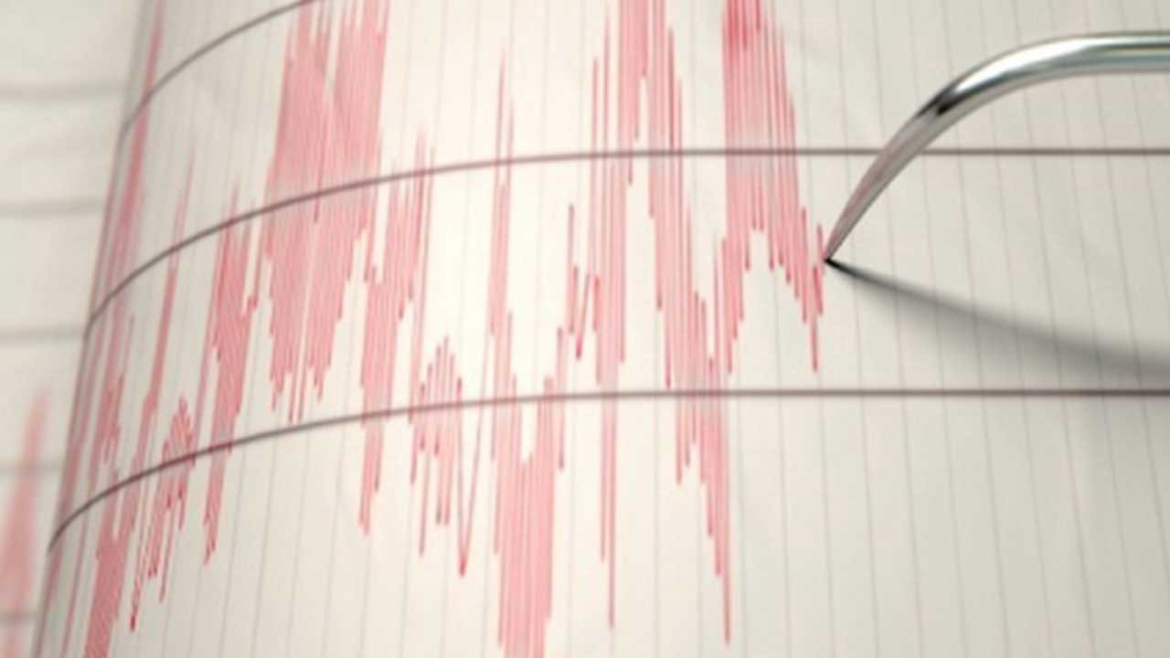 Son dakika: Muğla açıklarında 5 büyüklüğünde deprem meydana geldi