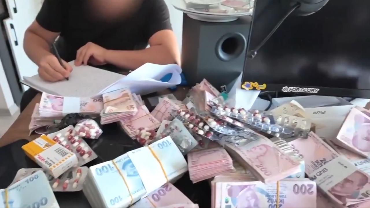 Bakan Yerlikaya duyurdu! Siber suç operasyonlarında 22 milyon TL'lik darbe