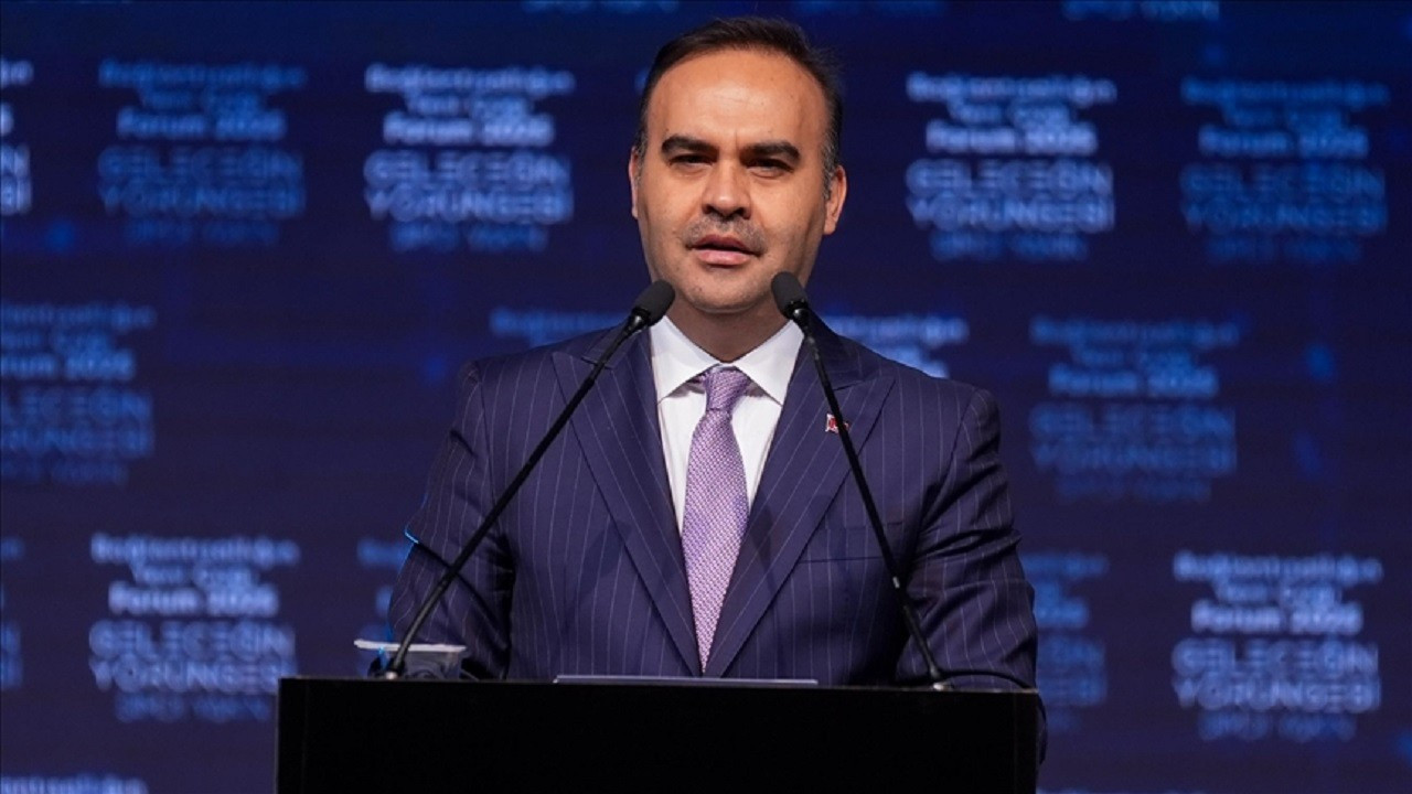 Bakan Mehmet Fatih Kacır açıkladı: Son 23 yılda 200 bin kadın araştırmacıya 22,4 milyar TL'lik destek sağlandı