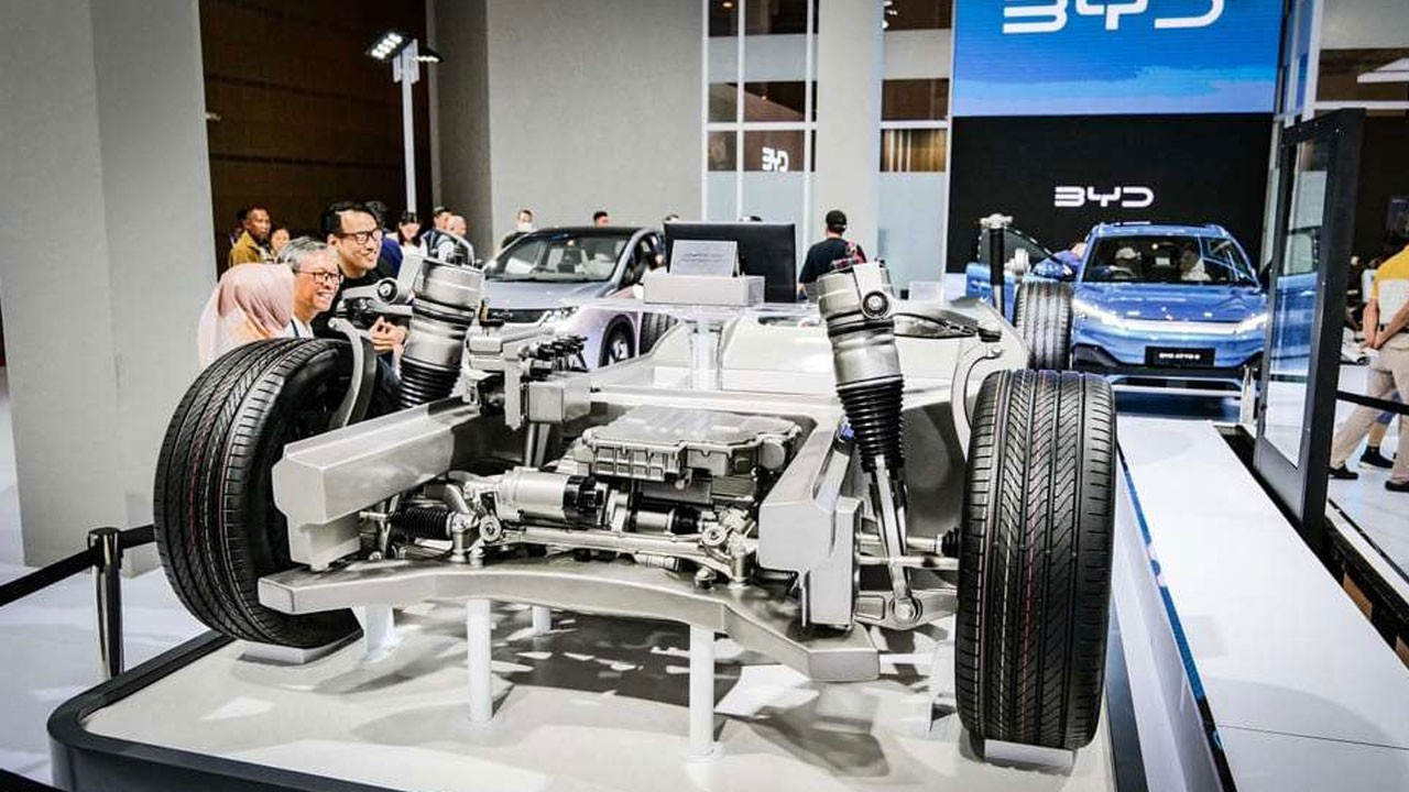 Çin'den elektrikli araç batarya teknolojilerine yeni ihracat kısıtlaması