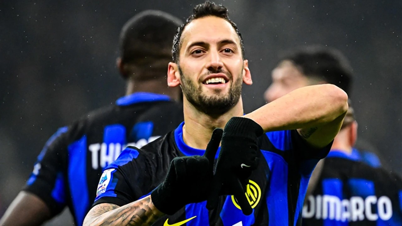 Tarihi transfer çalımı için harekete geçildi! Fenerbahçe, Hakan Çalhanoğlu için düğmeye bastı