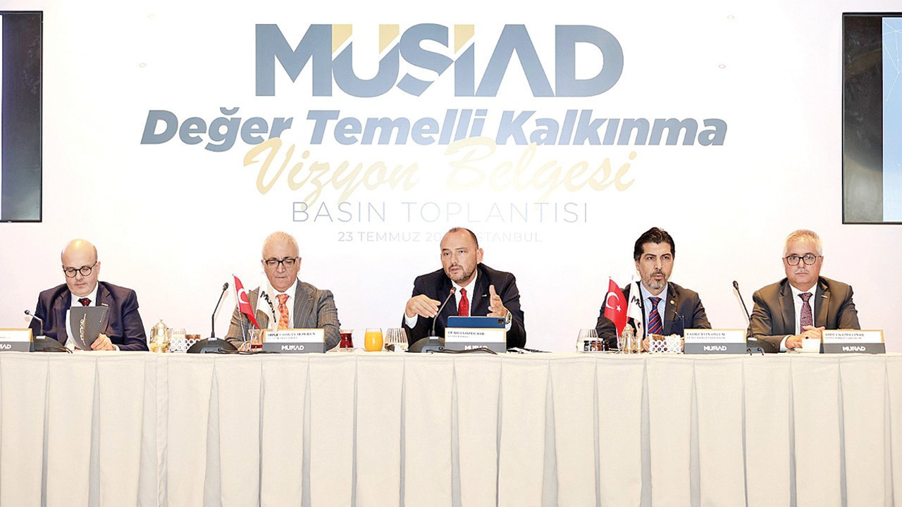MÜSİAD Genel Başkanı Burhan Özdemir: Enflasyon düşerken tahribatına da bakalım
