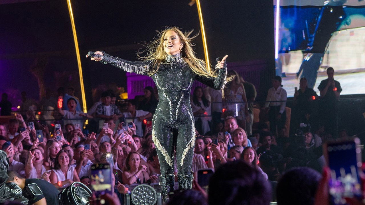 Rixos Mısır’dan tarihi gece: Jennifer Lopez’den Rixos misafirlerine özel konser