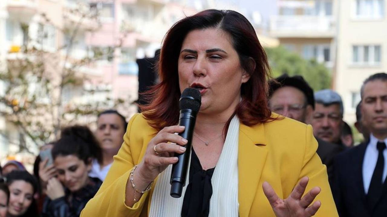 "Özlem Çerçioğlu ile birlikte 3 CHP'li belediye başkanı AK Parti'ye geçecek" iddiası