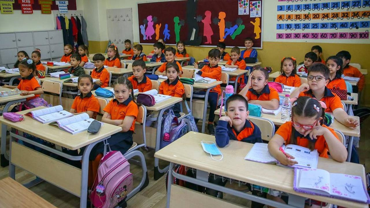 Okul hazırlıkları başladı: MEB'den "sıkı denetim" talimatı geldi