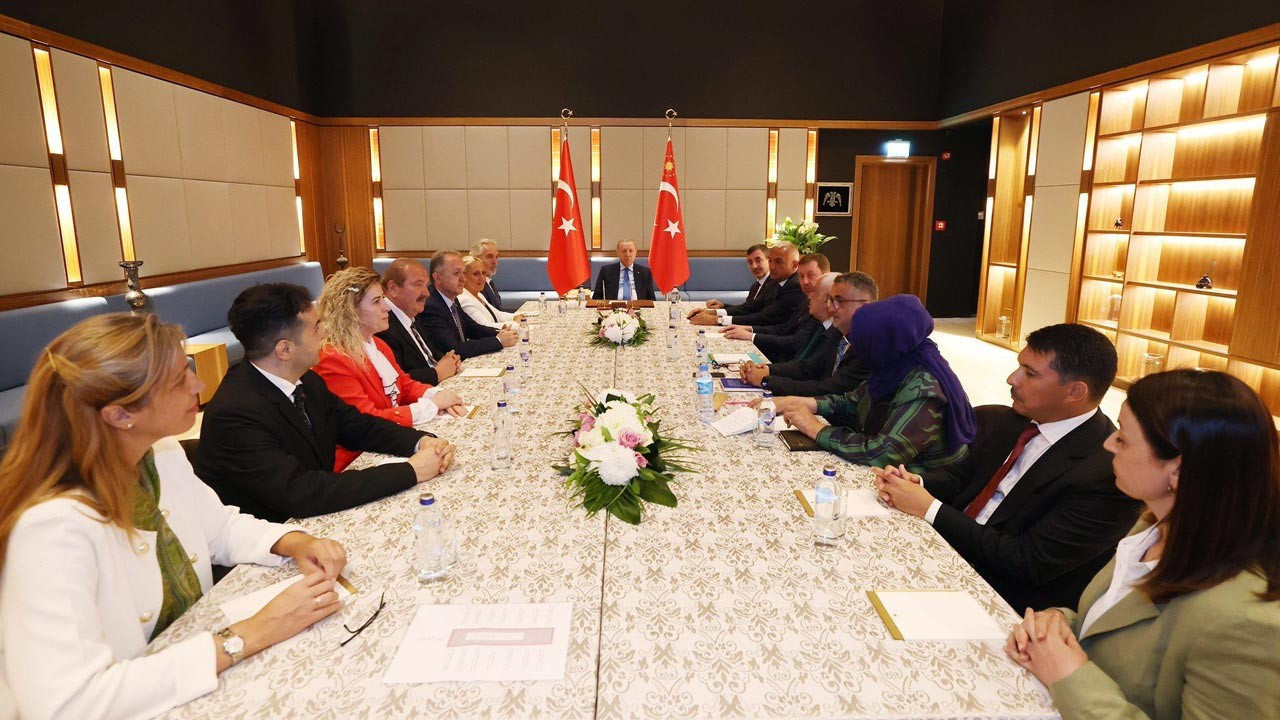 Bakan Ersoy: Durmaksızın çalışıyoruz