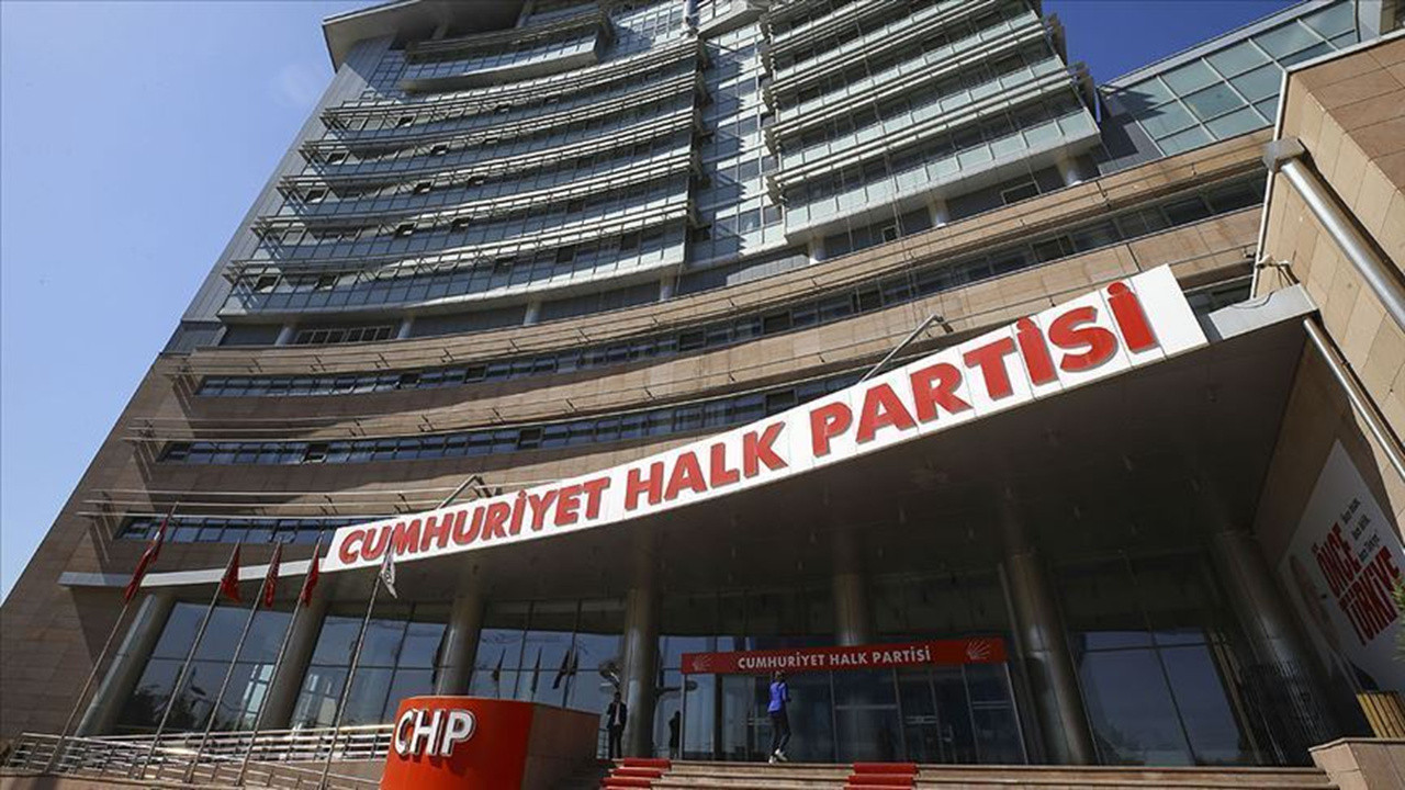 Son dakika: CHP'den İstanbul İl Başkanlığı binasını kapatma kararı