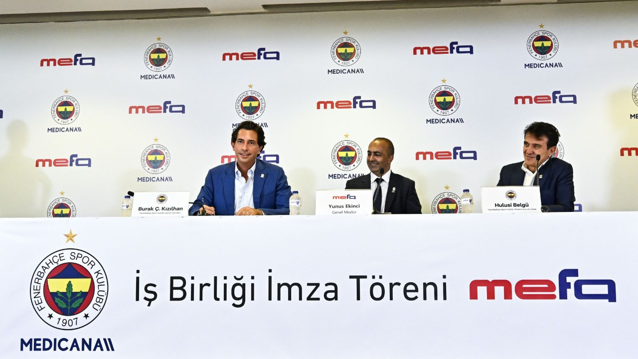 Fenerbahçe kadın voleybolda Mefa Grup ile sponsorluk imzaladı