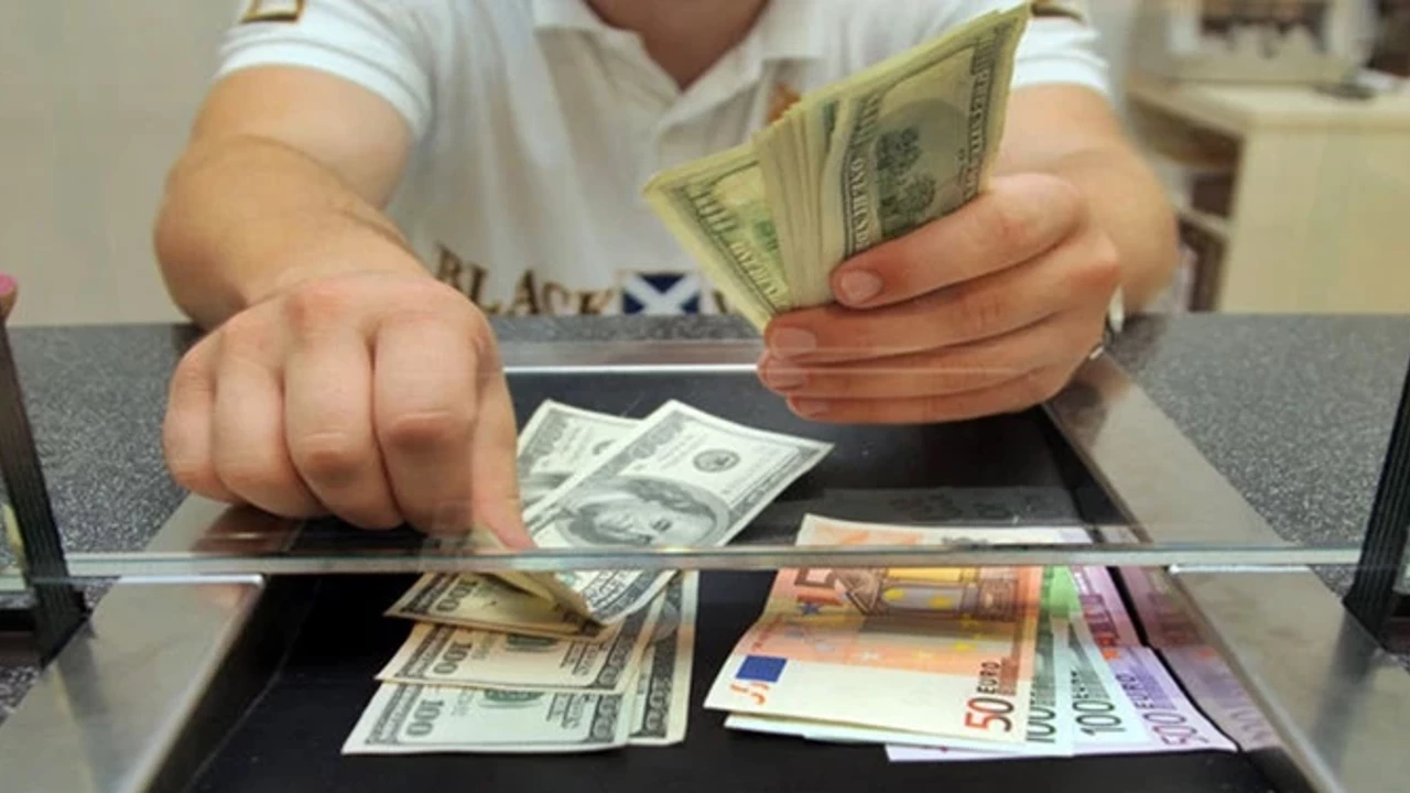 Güncel döviz kurları: Dolar, Euro ve Sterlin fiyatları (5 Eylül 2025) | Dolar kaç TL, Euro ne kadar? İşte 5 Eylül 2025 güncel döviz kurları