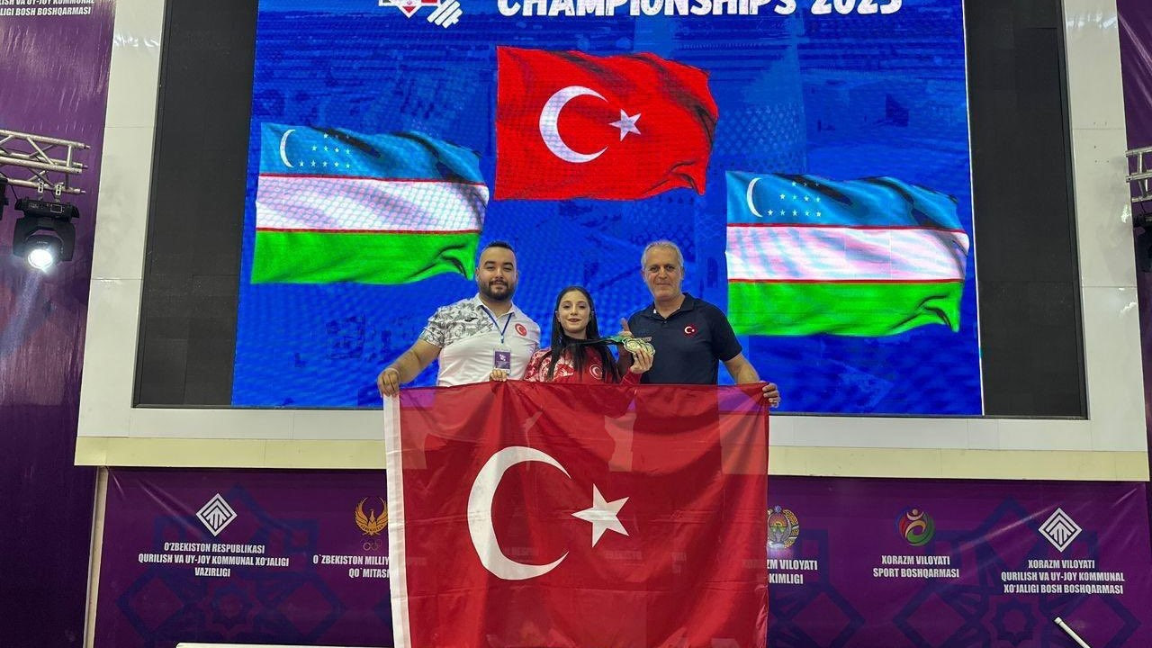 Düzceli milli halterci Şevval İnce, Asya şampiyonu oldu