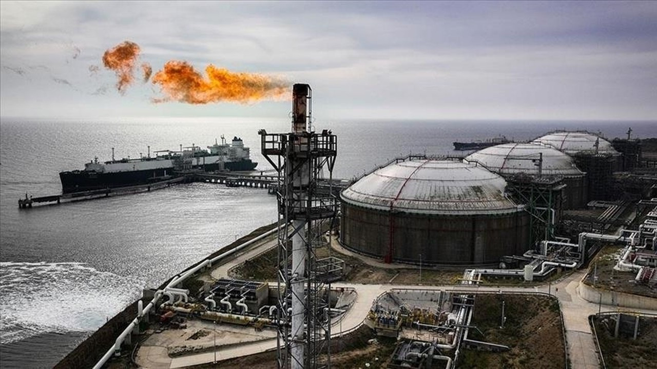 750 milyar dolarlık dev taahhüt! AB, 2028’e kadar Exxonmobil ...
