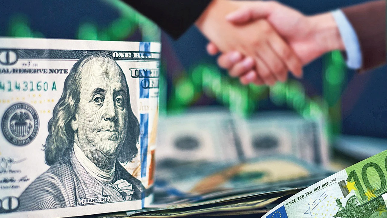 Yabancılar hisse ve DİBS sattı, yurtiçinde dövize talep arttı