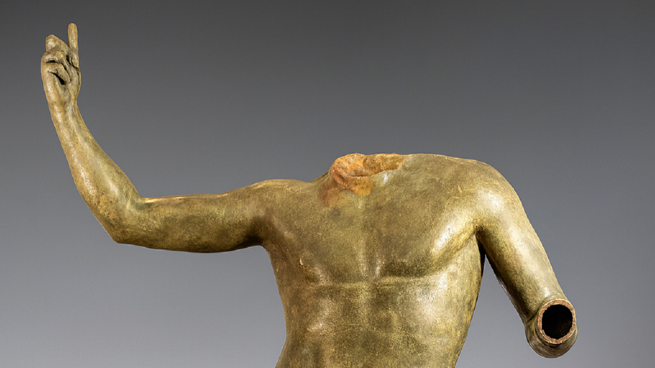 Türkiye’den kaçırılan heykeli alan koleksiyoner hakkında tutuklama kararı