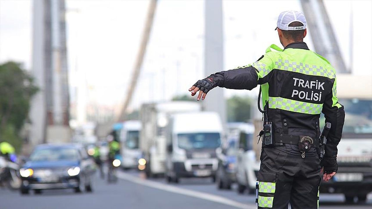 Sürücülerin sol şerit ihlali cezasız kalmadı - Resim: 3
