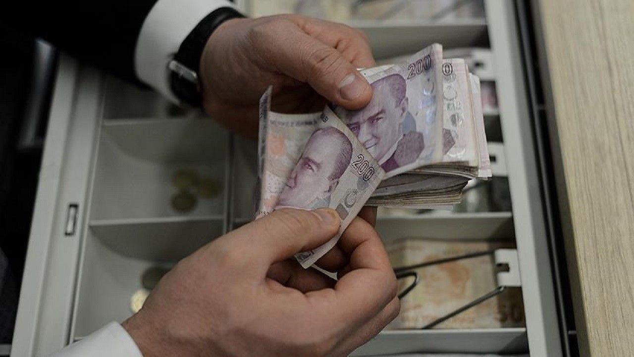 Emekliyi üzen gelişme! Zamlı emekli maaşı hesaplara gecikmeli yatacak - Resim: 4