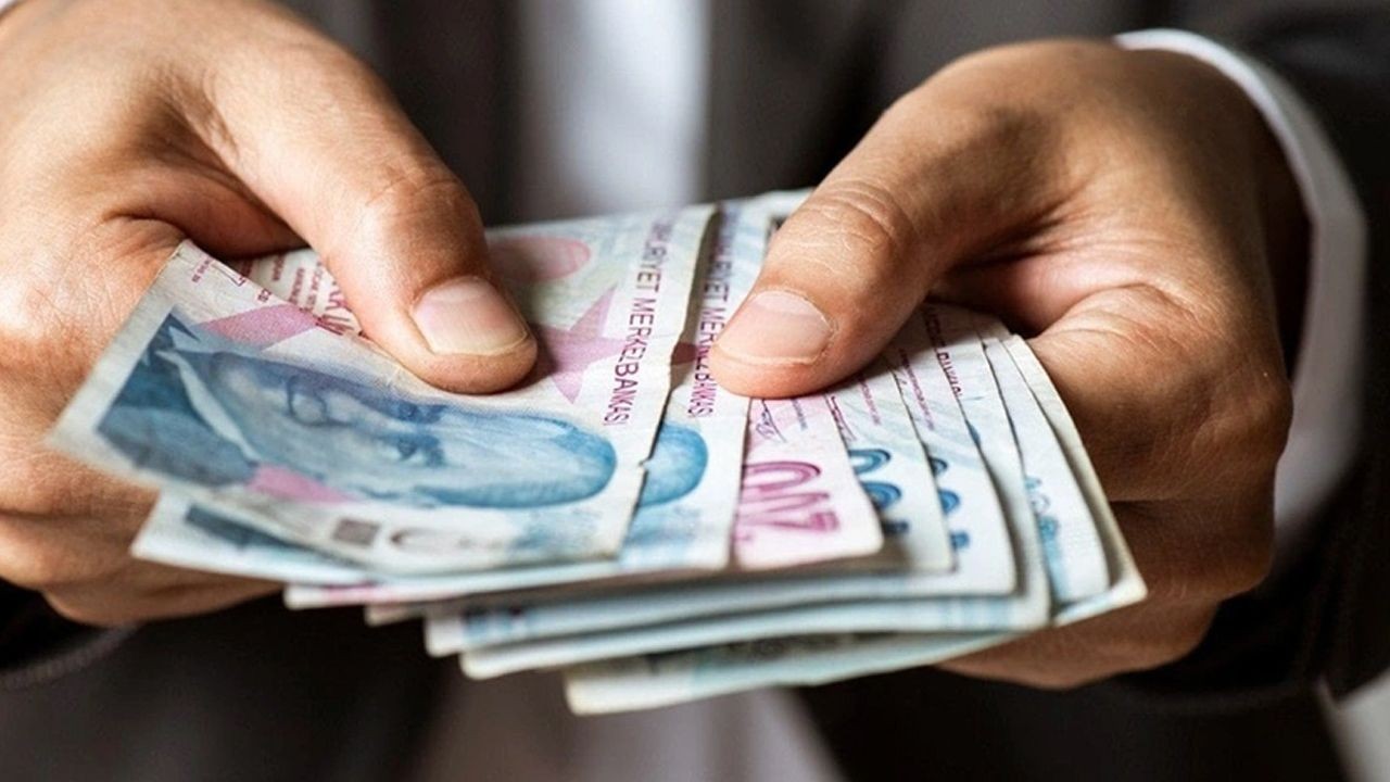 İhtiyaç kredisi faizleri yükseldi: Kısa vadede yüksek maliyet dönemi başladı - Resim: 1