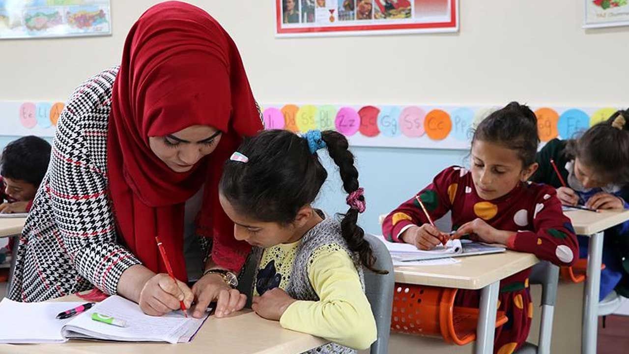 BELLİ OLDU: İl dışı tayin takvimi açıklandı... Öğretmenlerin il dışı atama başvuruları ne zaman başlayacak? - Resim: 2