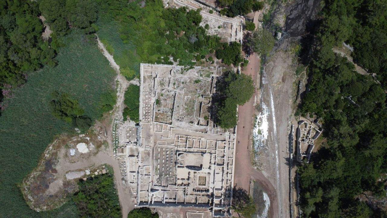 Olympos Antik Kenti'nde 270'ten fazla gizli mezarlık ziyarete açıldı! - Resim: 2