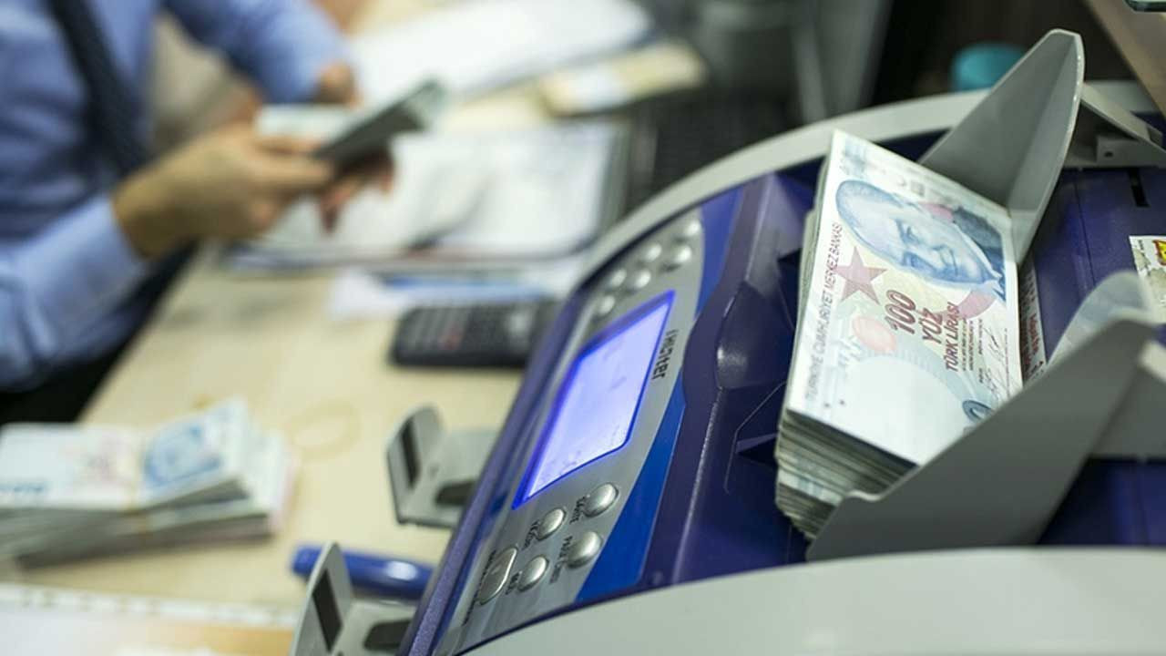 Bugün bankalar kapalı mı, açık mı? 15 Temmuz'da banka çalışıyor mu? - Resim: 1