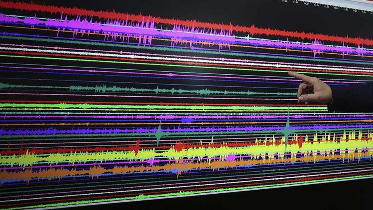 Son depremler 1 Ağustos 2025 listesi... İstanbul'da deprem oldu mu? En son nerede deprem oldu? - Resim: 1