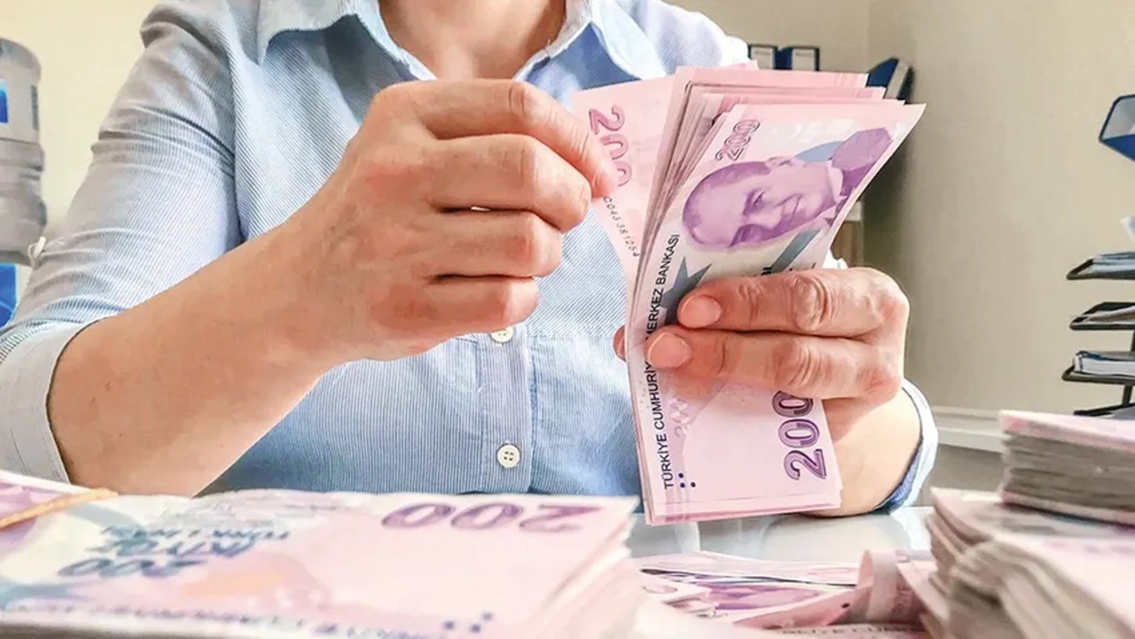 Yüksek faiz oranları için 'son fırsatlar': Mevduat faizlerinde son durum! 1 milyon TL'nin getirisi.. - Resim: 2