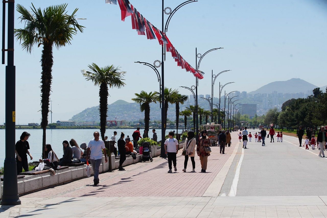 SOLOTÜRK ve Türk Yıldızları, Samsun semalarında uçtu! - Resim: 3