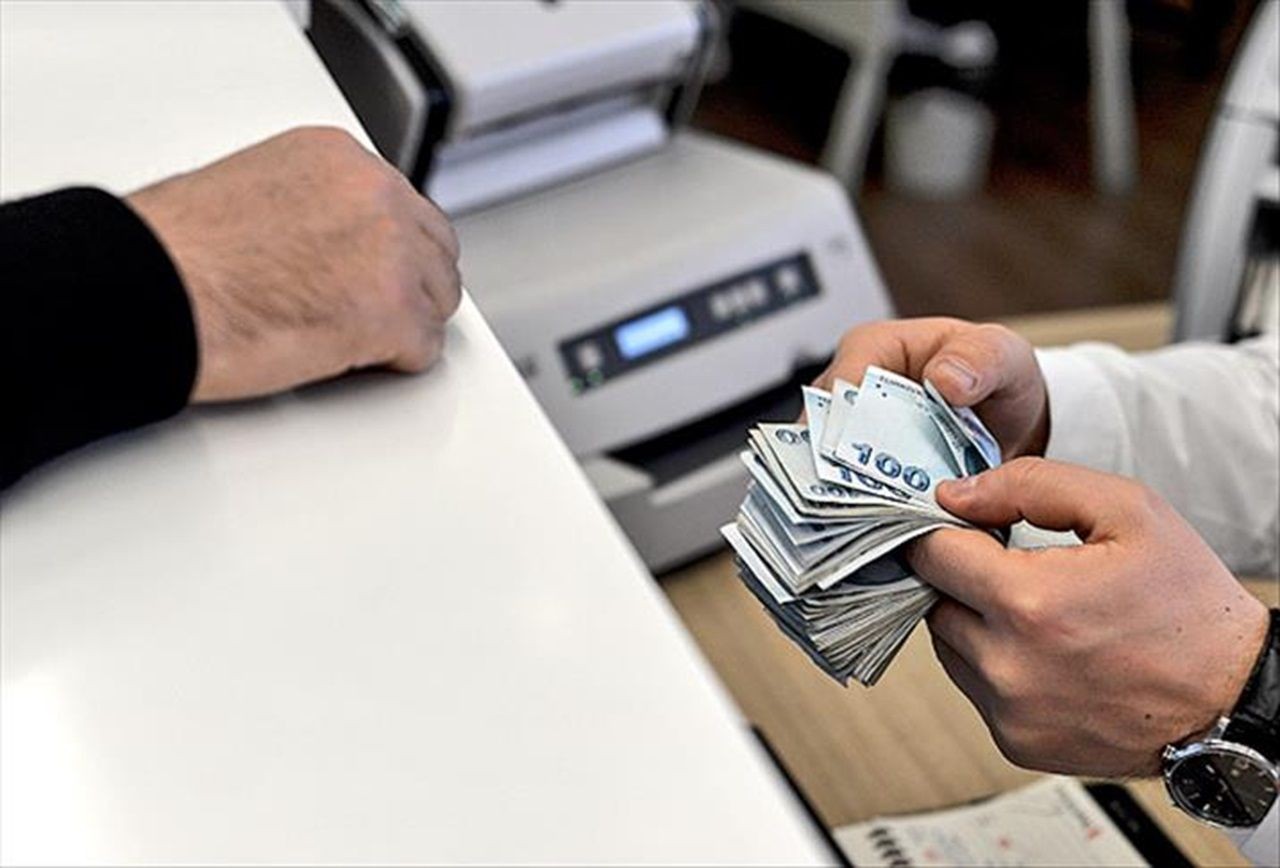 TL mevduat faizinde son durum! Oranlarda değişiklik sürüyor: 500 bin TL'nin getirisi belli oldu... - Resim: 2