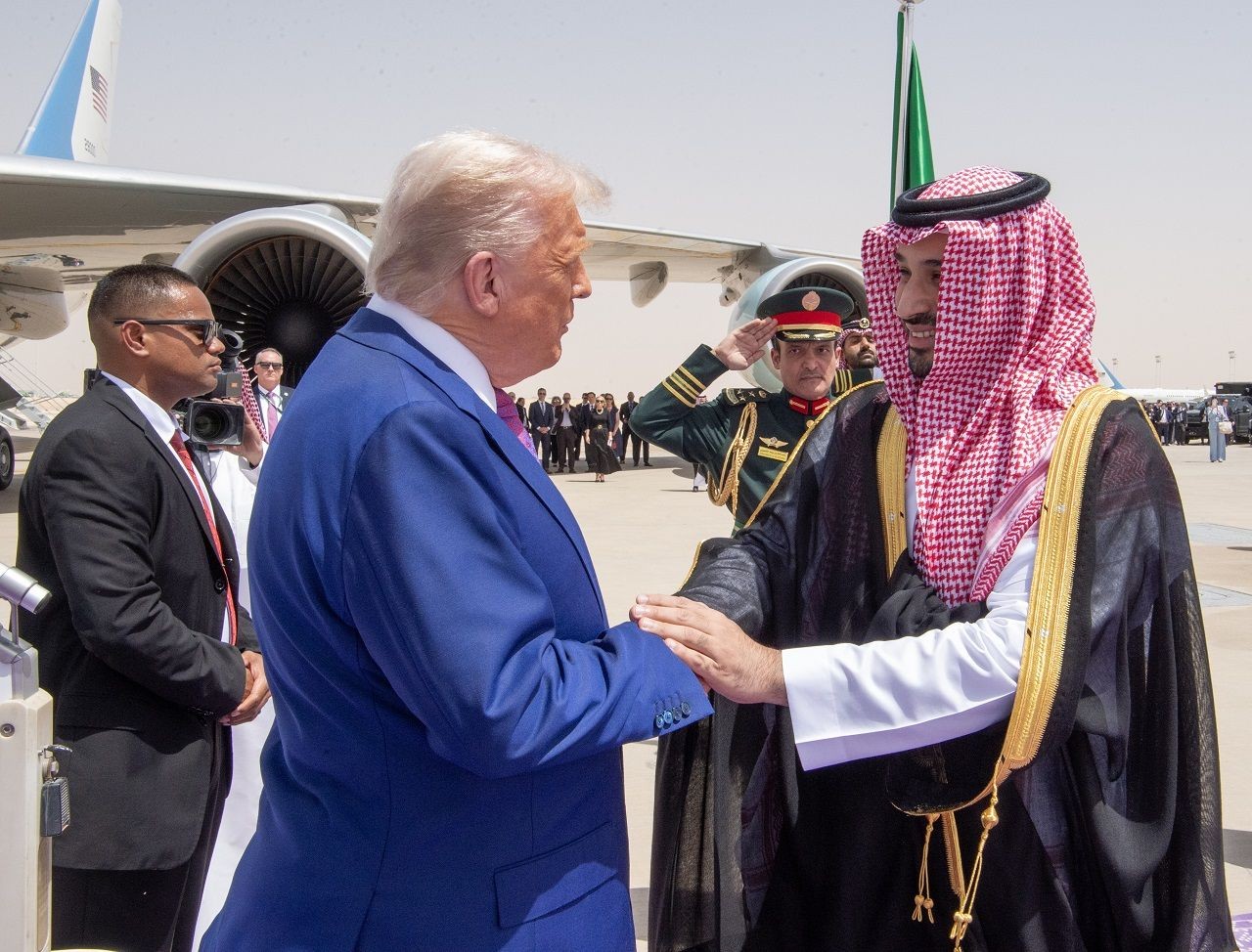 Orta Doğu çıkarması başladı: Trump, Suudi Arabistan’da - Resim: 1