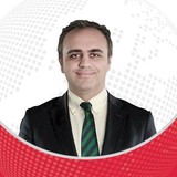Dr. Ural AKÜZÜM